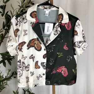 NWT Forever 21 Multicolor Butterfly Blouse Sz M (T4)